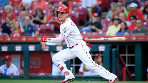 scooter-gennett.jpg